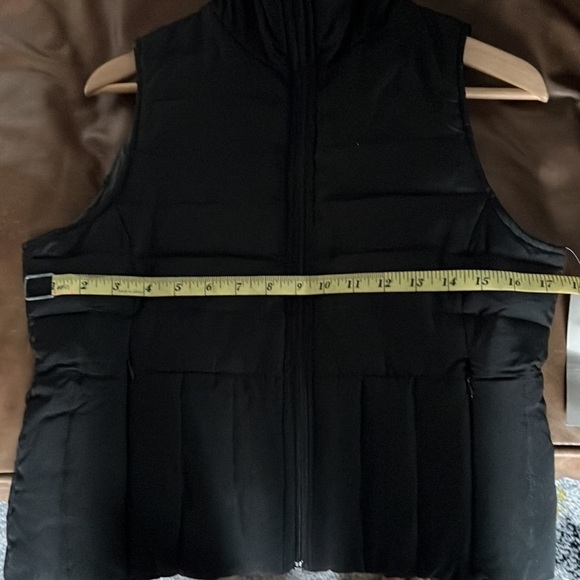 Reaction quilted vest NWT - Picture 5 of 7